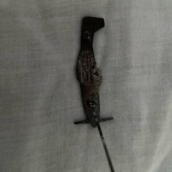 1950’s Vintage war plane pin - Picture 2 of 4